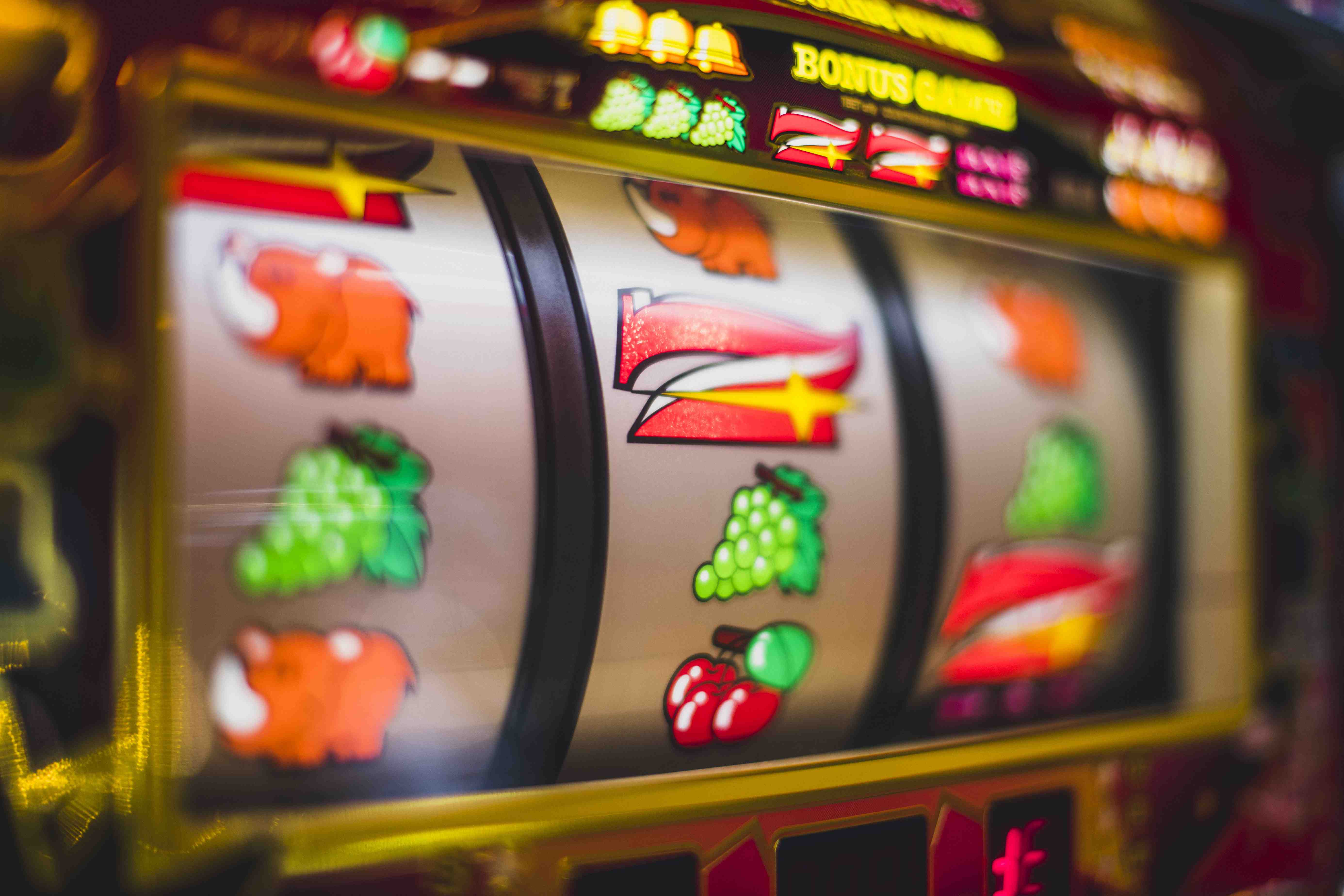 Filipino players enjoying ph 711 sports and casino games on mobile