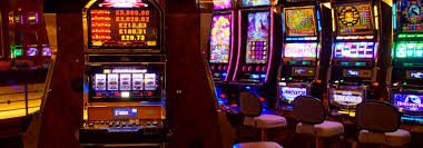 ph 711 game lobby showing slots and live casino options on mobile